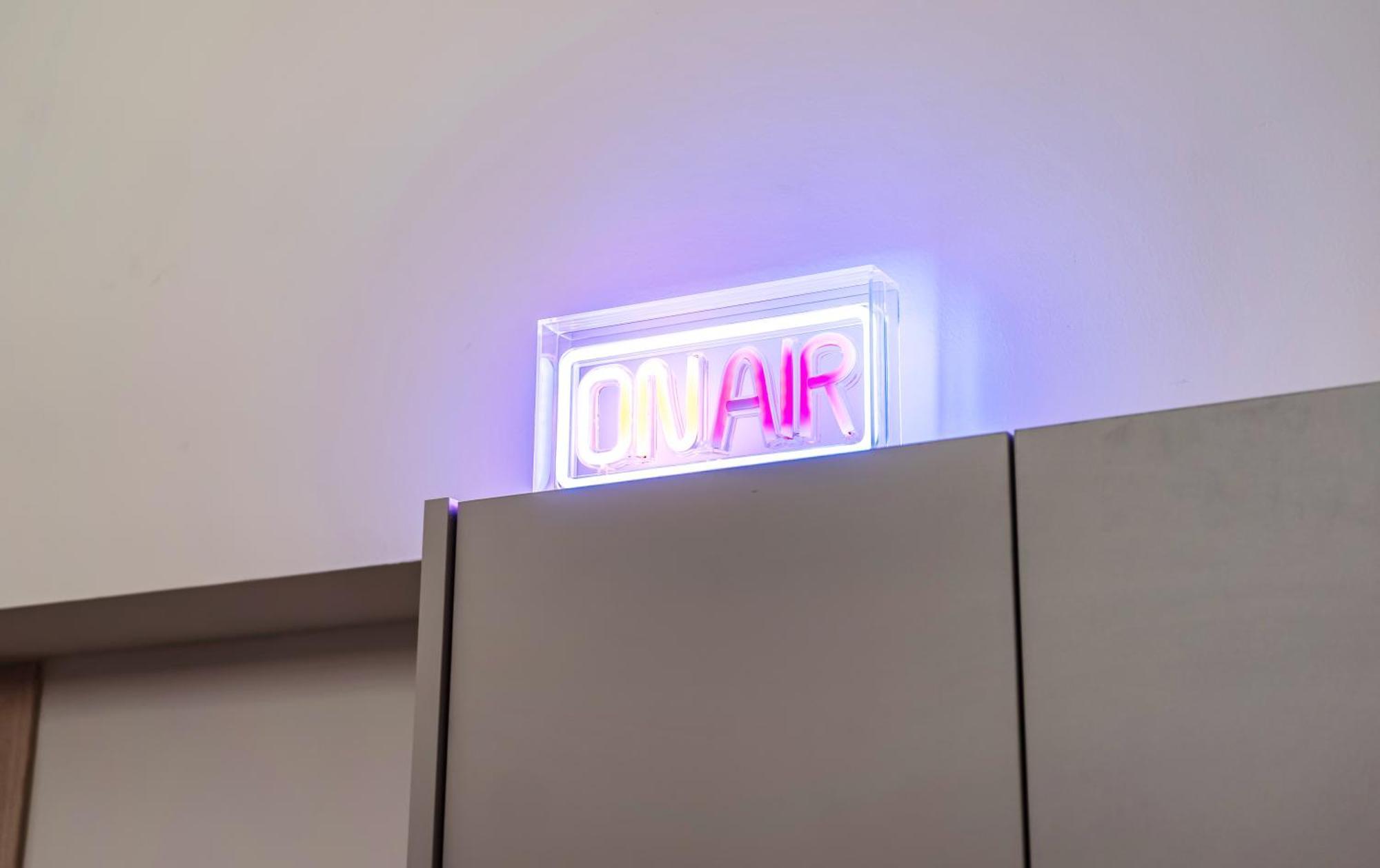 Apartment Ran's Artsy Gallery