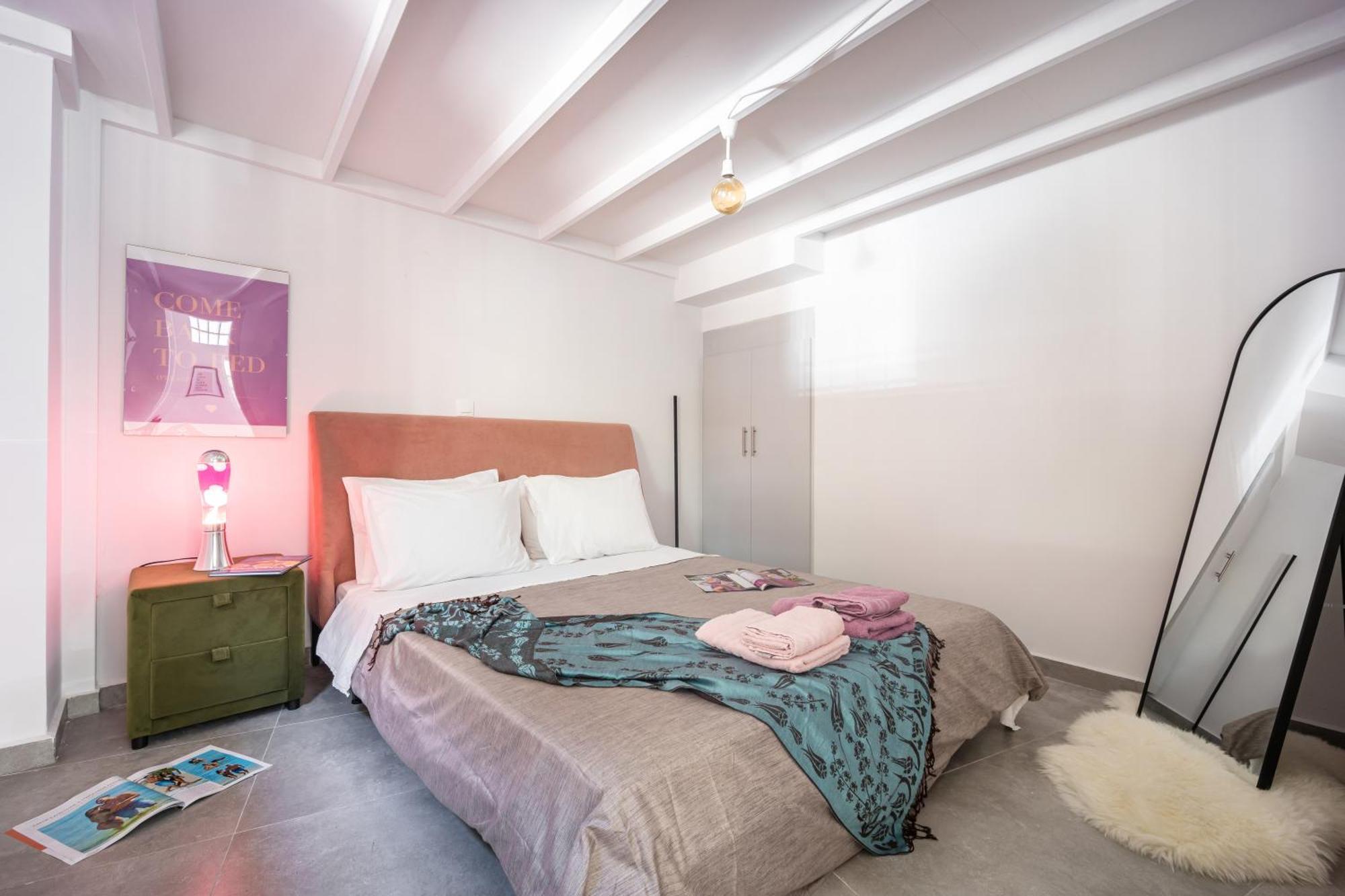 Apartment Ran's Artsy Gallery Athens